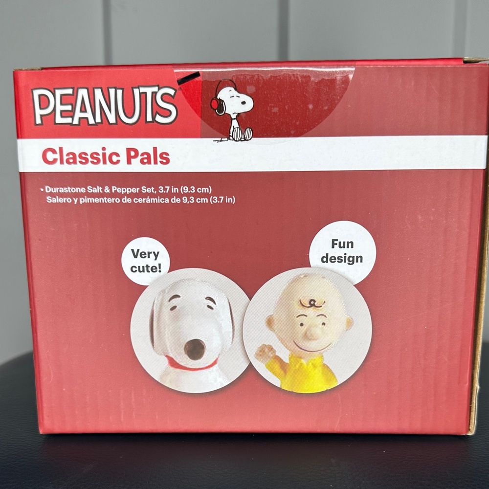 Peanuts Red and White Classic Pals Set - Picture 3 of 6